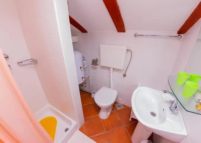 Kuca Maria 度假居 *