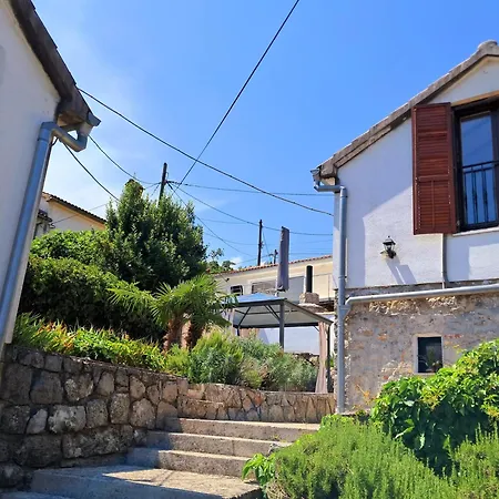 Kuca Maria * Veprinac